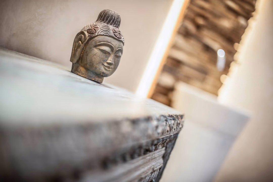 Liebevoll gestaltete Dekoration im Studio von Belium Beauty