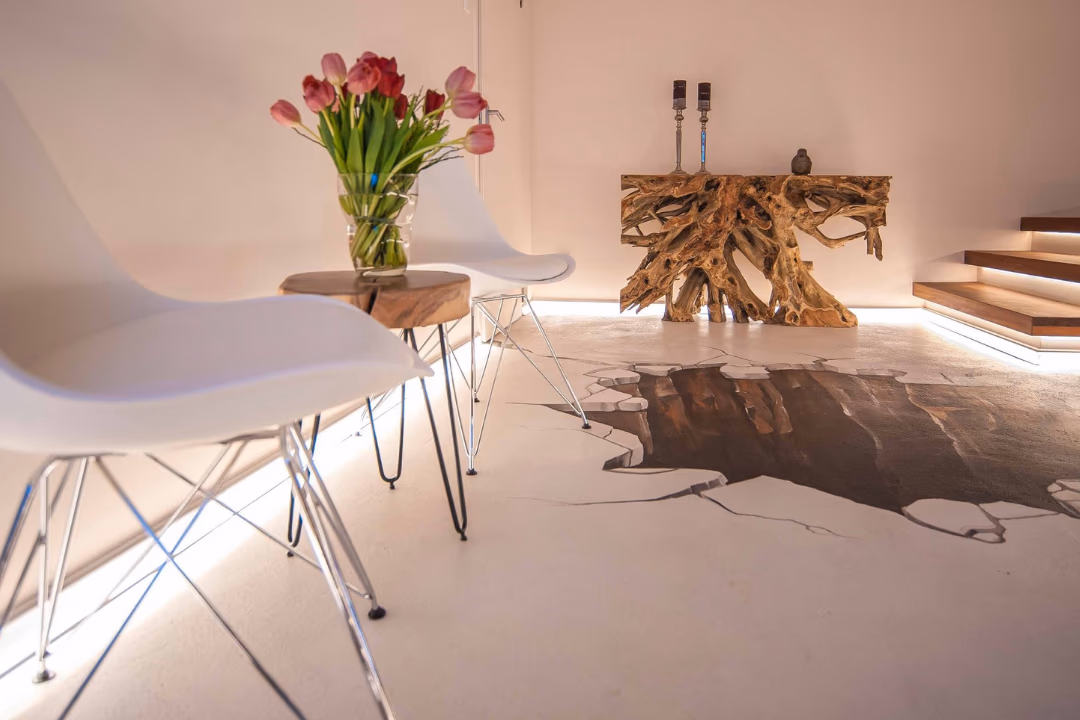 Empfangs- und Wartebereich mit warmer Beleuchtung bei Belium Beauty